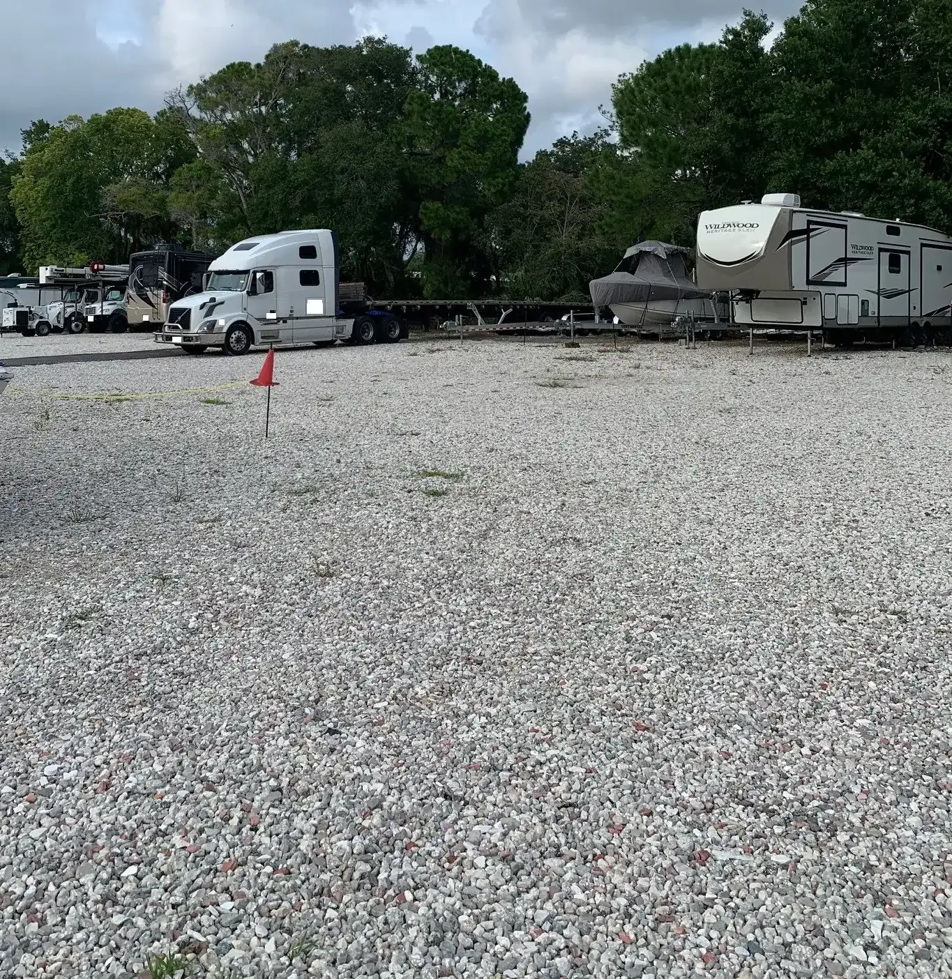 Boat, RV and vehicle storage at the Leo Kidd location